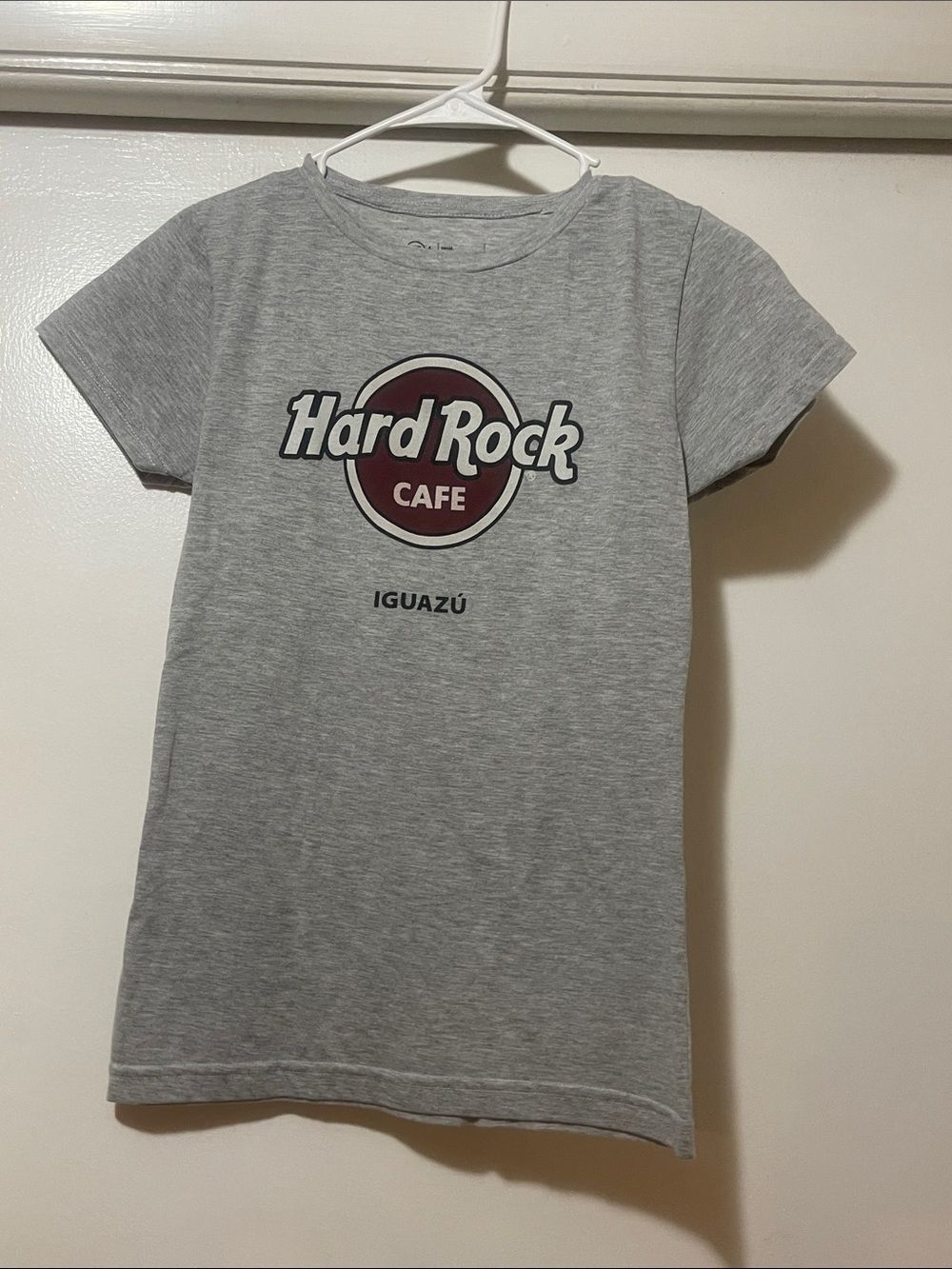Hard Rock Cafe Iguazu T-shirt size small